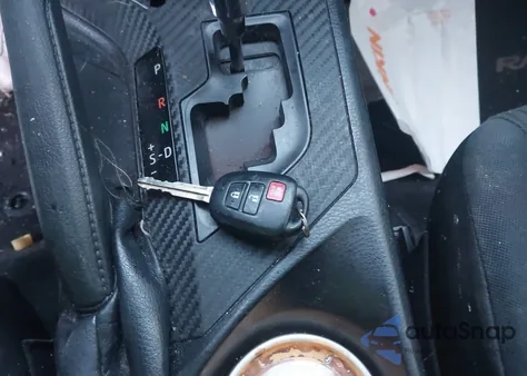 2014 Toyota Rav4 Le z USA, uszkodzony, nr VIN JTMBFREV4EJ008331